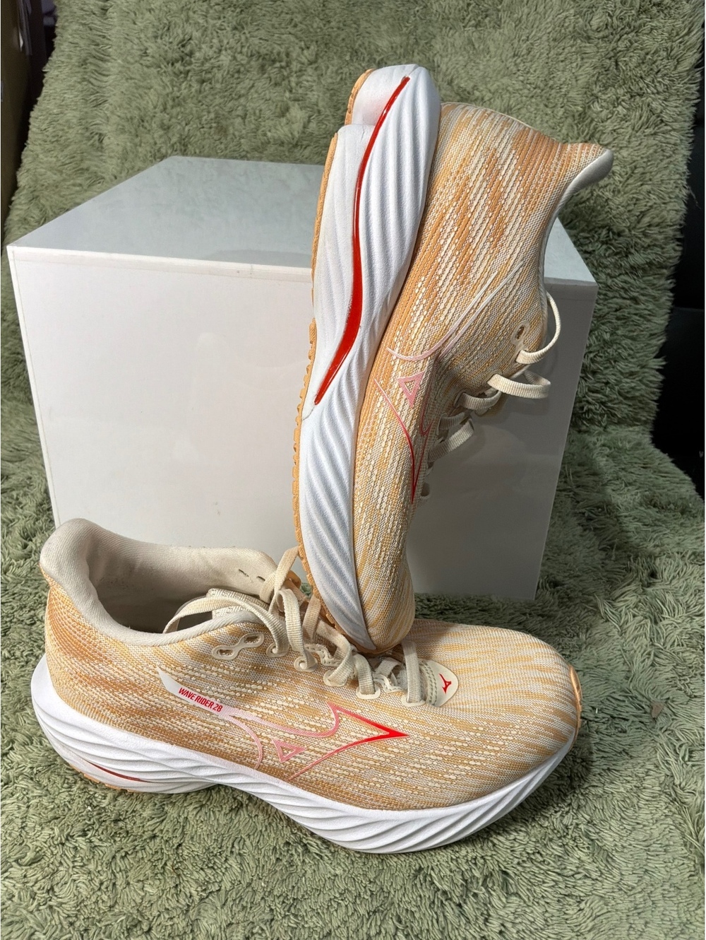 Mizuno Wave Rider 28 W 8.5